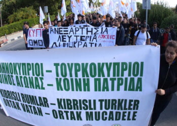 Ortak mücadele için yürüdüler: “Bağımsızlık-Özgürlük-Demokrasi”