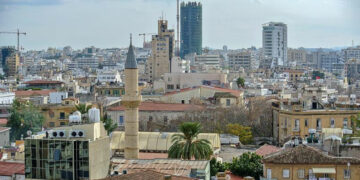 Euronews: Ekonomisi “Türkiye’ye bağımlı KKTC’de kur krizi derinleşiyor”