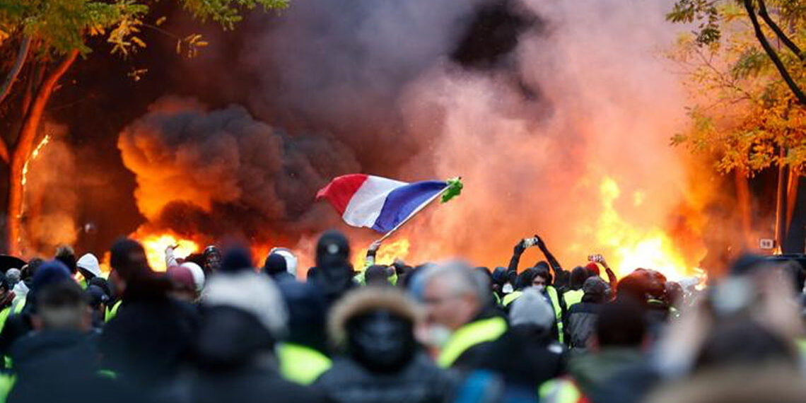 Fransa’da OHAL gündemde