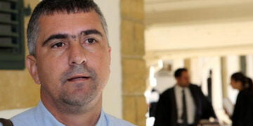 Kanatlı:  “Yeni, temiz siyasetten anladığınız budur?”