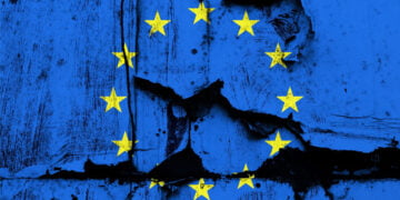 Aydınlardan manifesto: “Avrupa, öfkeden körleşmiş sahte peygamberlerin saldırısına uğruyor”