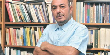 Niyazi Kızılyürek AKEL’den aday