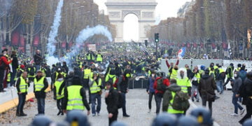 Sarı Yelekliler eylemlerine katılım yeniden yükselişte