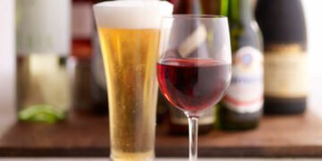 Bira mı şarap mı önce içilmeli ya da ne fark eder?