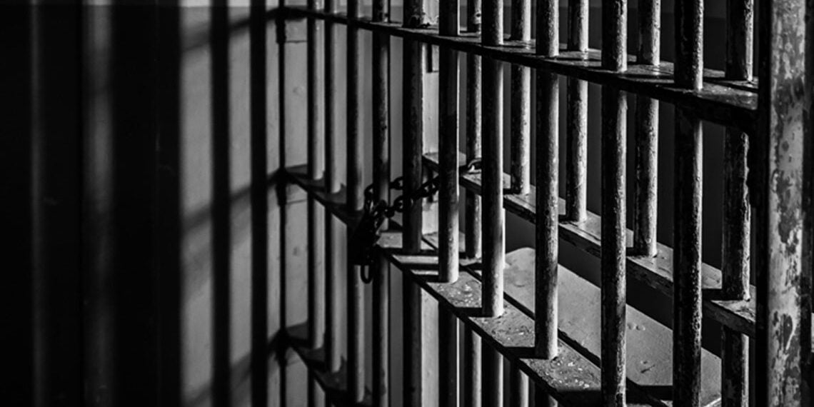 Bir Bardak Suyun Anlattıkları – Halil Karapaşaoğlu