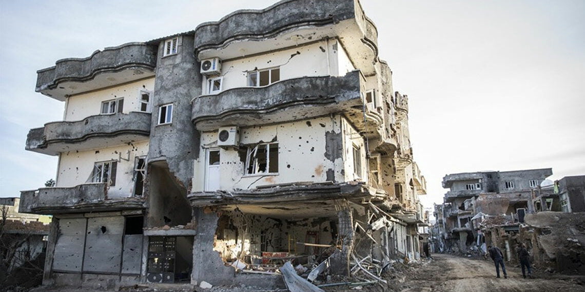 Bir felaketin bıraktığı – Halil Savda