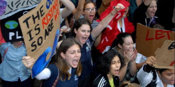 İki bini aşkın kentte iklim yürüyüşleri