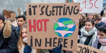 ’15 Mart iklim grevi’ne doğru: Belçikalı iklim aktivistleriyle söyleşi – Açık Radyo