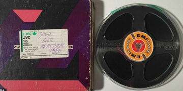 David Bowie’nin ‘Starman’ şarkısının 48 yıllık demosu açık arttırmaya çıkıyor