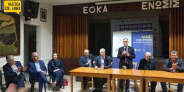 ENOSİS pankartı altında seçim çalışması