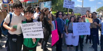 Yaşanabilir Dünya için el ele – Video