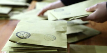 Sevgi politik bir güç olursa… – Halil Savda