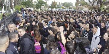 Cumhuriyet Çocuklarının Öfkesi Ya da Sefaletin Ağırlığı – Halil Karapaşaoğlu