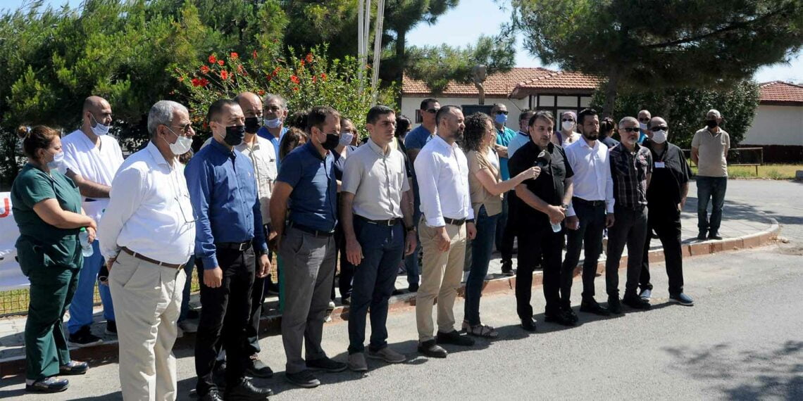 Cengiz Topel Hastanesi’nde 3 saatlik uyarı grevi