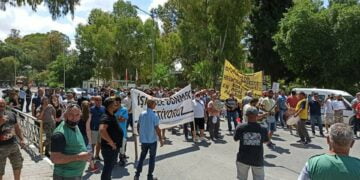 “Biz içeri gelmiyoruz, siz dışarı çıkın”