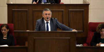 Topal’dan abuk subuk talep