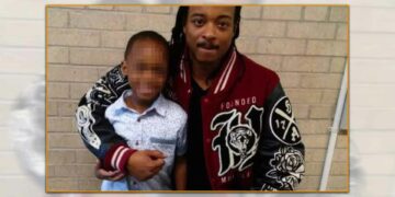 ABD’de polis bir siyahı arkasından yedi kere vurdu