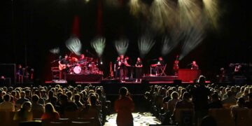 Almanya, koronavirüsün nasıl yayıldığını görmek için gerçek konser testi yaptı