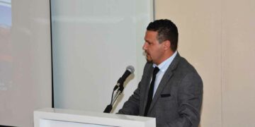 “Pandemi Hastanesi yüksek sel riskine sahip dere ağzına yapılmakta”