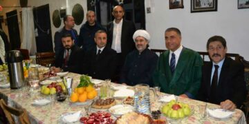 Peker ile Zaroğlu ilişkisi