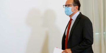 Avusturya hükümeti yine kapanma kararı aldı