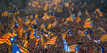 “Birlik” ile “ayrılık”ın kıskacında Katalonya[*] – Temel Demirer