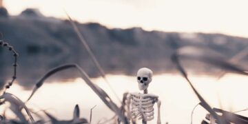 İnsan türü “yürüyen ölü” diye nitelendi: “İşaretler sonun yaklaştığını gösteriyor”