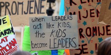 “Politikacıların ikiyüzlülüğü iklim kriziyle mücadeleyi engelleyebilir”