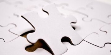 İlericilik ve gericiliğin temelleri – Mustafa Onurer