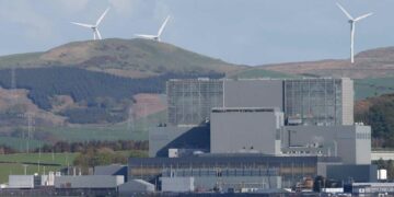 İskoçya’daki Hunterston B nükleer enerji santrali 46 yıl sonra kapanıyor