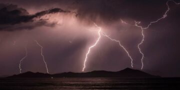 Kuzey Kutbu’nda yıldırımlar 2021’de son dokuz yılın iki katına çıktı