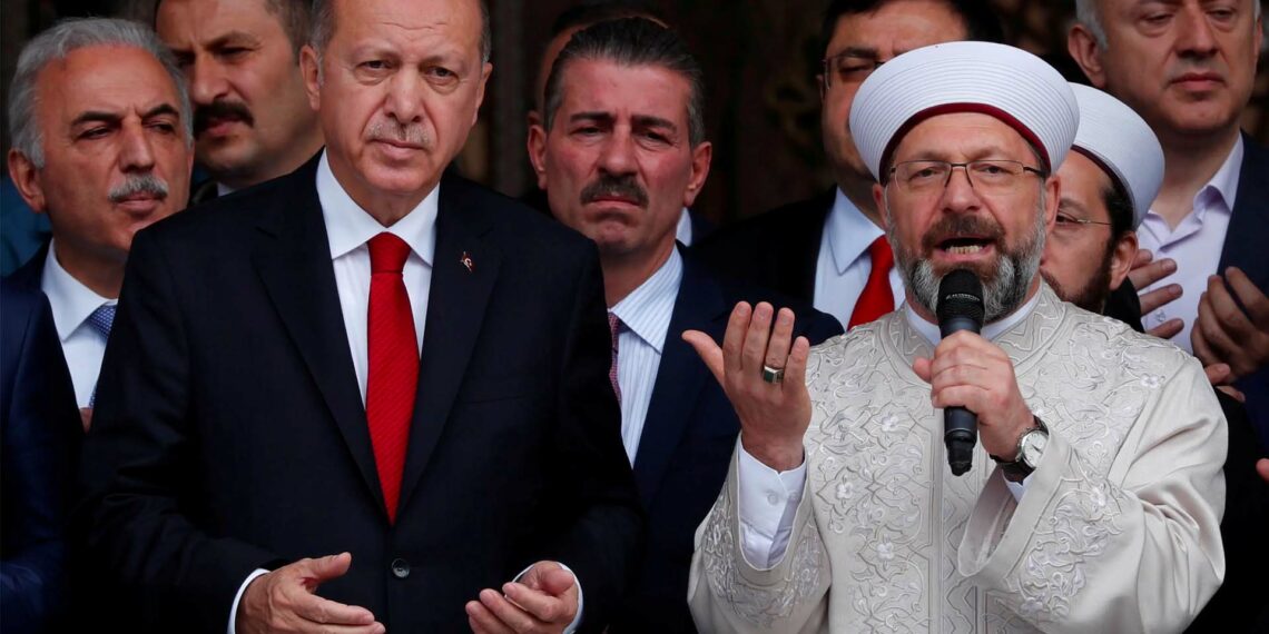 “Yeni Türkiye” raporu: Milliyetçilik yükseliyor, siyasal İslamcılık katılaşıyor