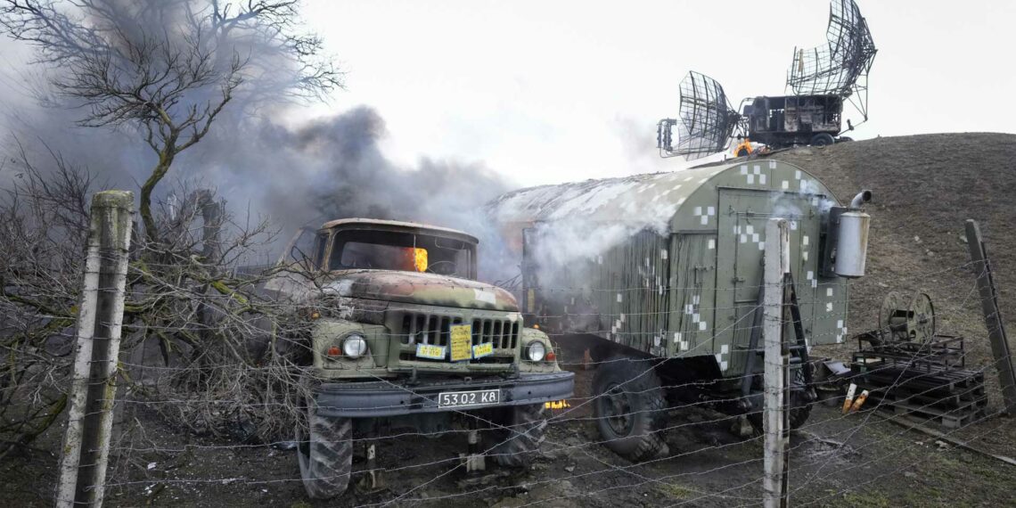 NATO Genel Sekreteri: 100 savaş uçağı göreve hazır