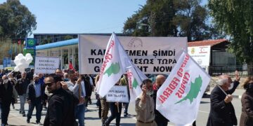 Yeni geçiş kapıları için eylem yapıldı