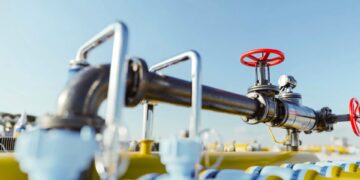 AB Rusya’dan yaklaşık 10 milyar Euroluk fosil yakıt ithal etti