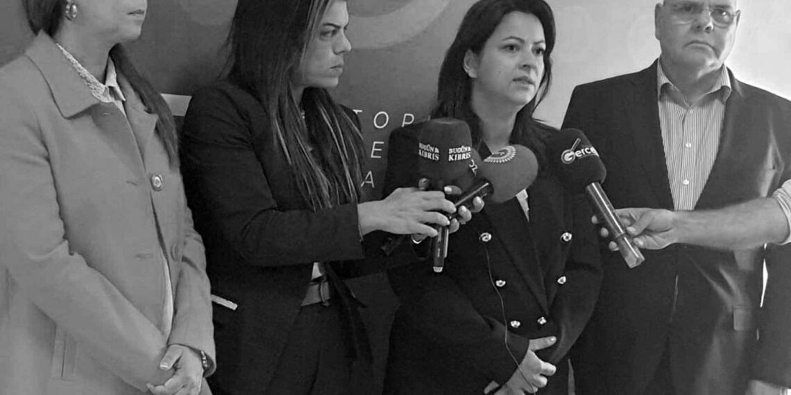 İfade özgürlüğü bir kez daha mahkemede