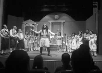 Pygmalion Bir Demokrasi Müzikali | Tüge Dağaşan