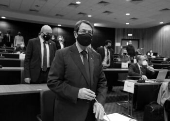 Kıbrıs Cumhuriyeti’nde Yüksek Mahkeme Cumhurbaşkanının yasaları çiğnediğine hükmetti