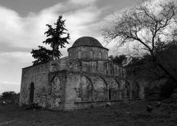 Girne’deki Antifonitis Kilisesi’nden çalınan ikon Kıbrıs’a iade edildi