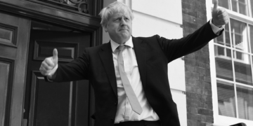 İngiltere’de hükümet krizi