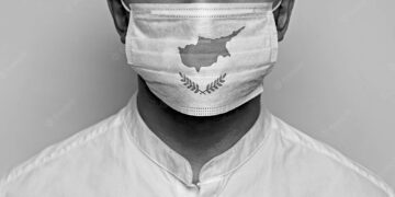 Kıbrıs Cumhuriyeti’nde kapalı alanlarda maske zorunluluğu geri geliyor