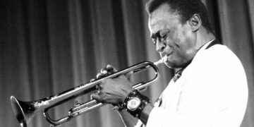 Miles Davis bildiğinizden daha fazlasını yaptı – Tom Barnes