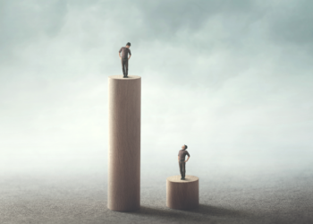 Bir başka diktatör daha mı seçeceğiz? | Dionisis Dionisu | Politis [GR-TR ]