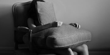 Aşırı sağın ve aşırı solun hemfikir olduğu tek nokta: Kadınları hesaba katmamak – Pamela Paul