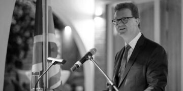 Lillie: İngiltere iki devletli çözümü tartışmak niyetinde değil