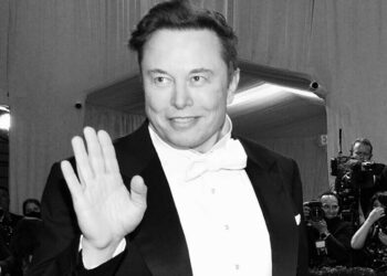 Elon Musk, Twitter’ı almaktan vazgeçti; Twitter dava açacağını duyurdu