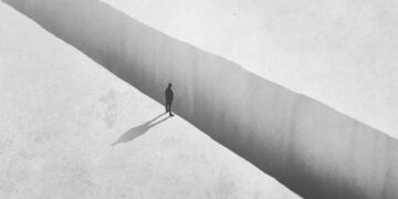 1974 Türk işgaline bakış | Dionysis Dionysiou | Politis [GR-TR ]