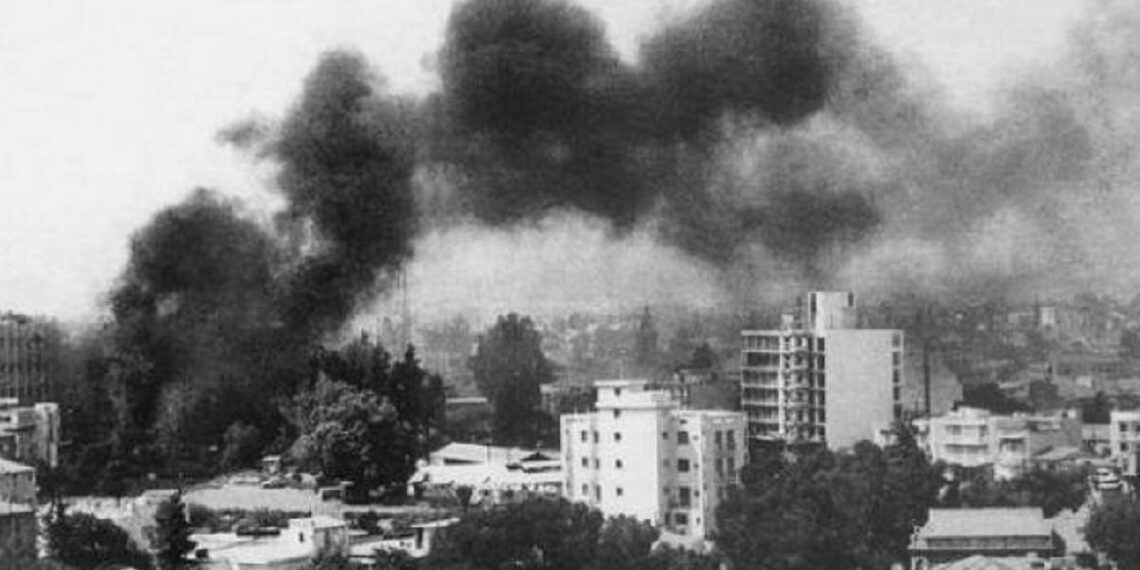 Darbe ve işgal: Kıbrıs emin ellerde! | Abdullah Korkmazhan