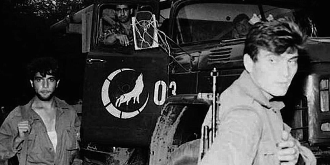 1958 ve üç el silah sesi