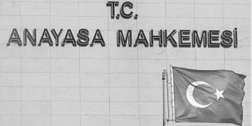 TC Anayasa Mahkemesi ‘zorunlu din dersinden muaflık’ talep eden başvuruyu haklı buldu